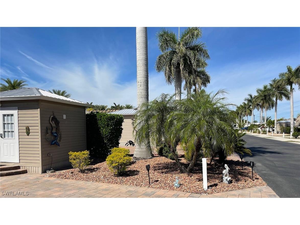 5301 Cypress Trail Resort Circle Fort Myers FL 33905 225023154 image21