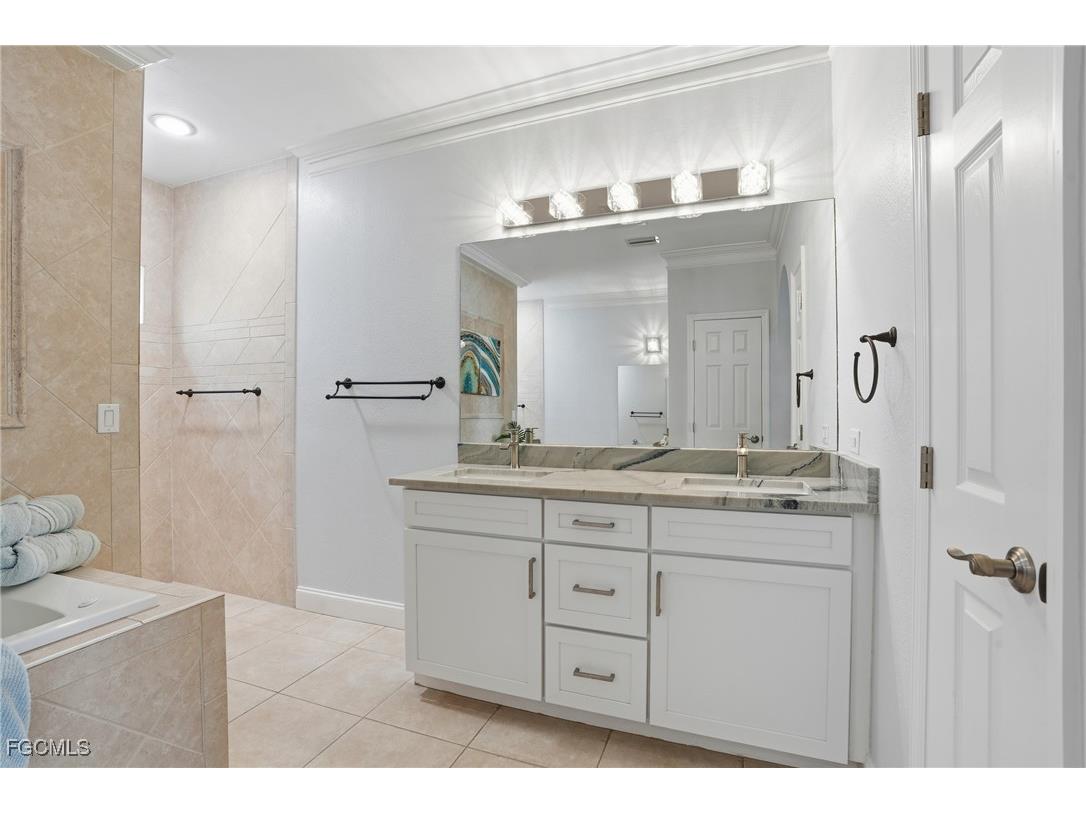 5301 SW 27th Avenue Cape Coral FL 33914 2025019314 image13