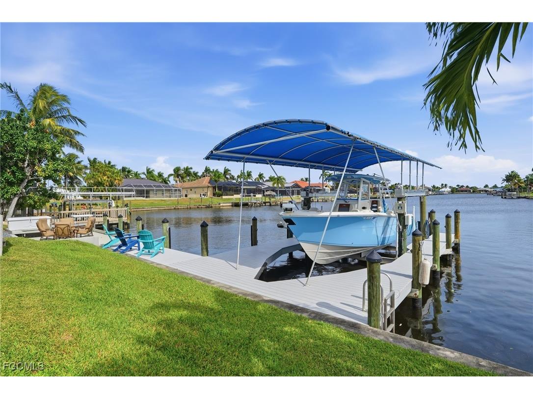 5301 SW 27th Avenue Cape Coral FL 33914 2025019314 image33