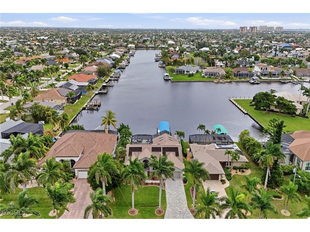 5301 SW 27th Avenue Cape Coral FL 33914 2025019314 image37