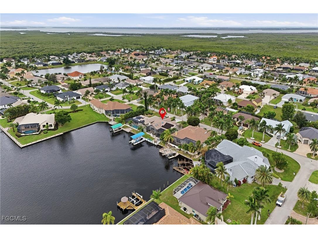 5301 SW 27th Avenue Cape Coral FL 33914 2025019314 image39