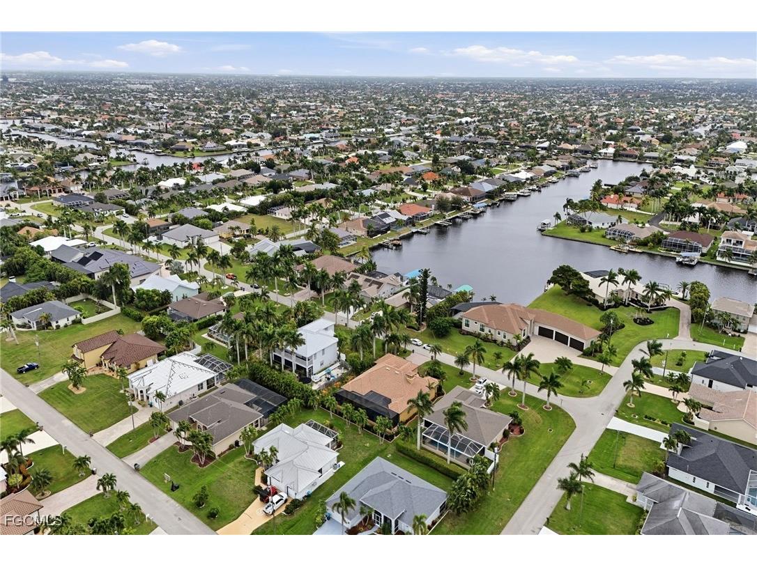 5301 SW 27th Avenue Cape Coral FL 33914 2025019314 image40