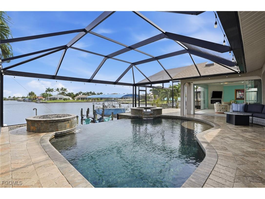 5301 SW 27th Avenue Cape Coral FL 33914 2025019314 image9