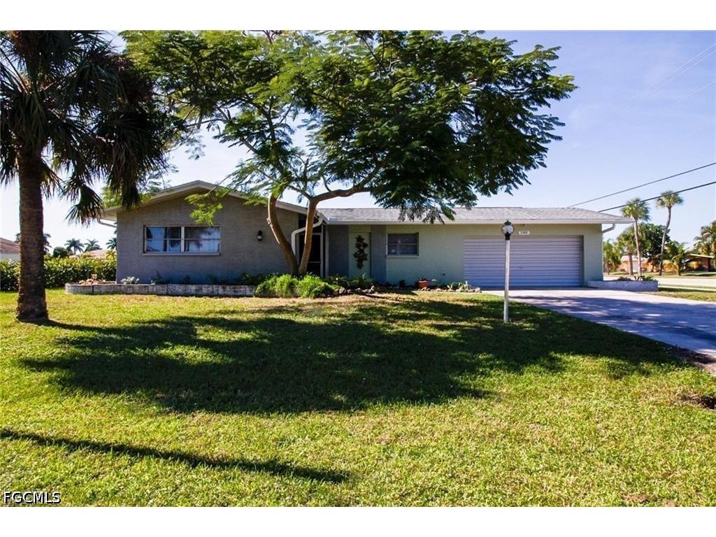5302 Malibu Court Cape Coral FL 33904 2026028641 image2