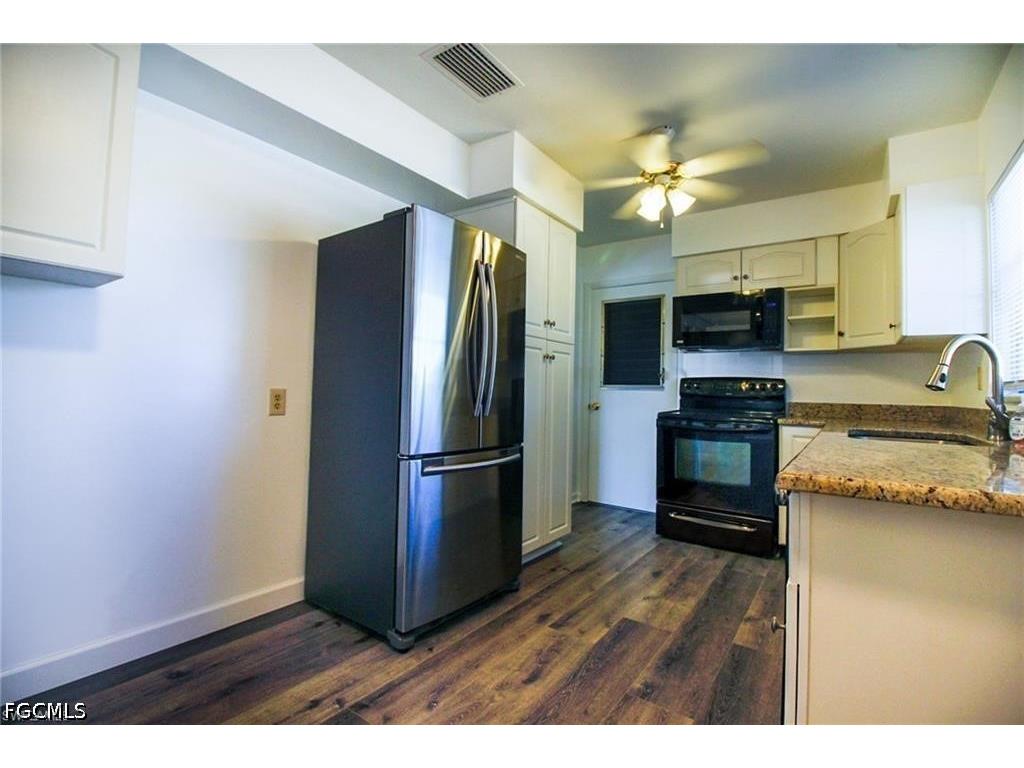 5302 Malibu Court Cape Coral FL 33904 2026028641 image5