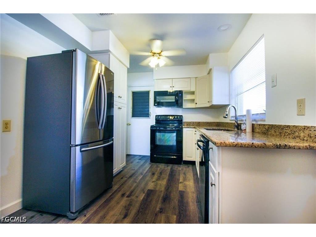 5302 Malibu Court Cape Coral FL 33904 2026028641 image6