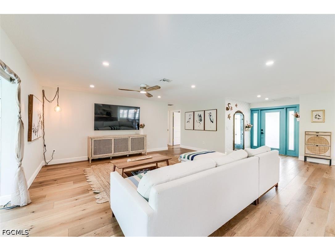 5302 Shalley Circle E Fort Myers FL 33919 2026029288 image13
