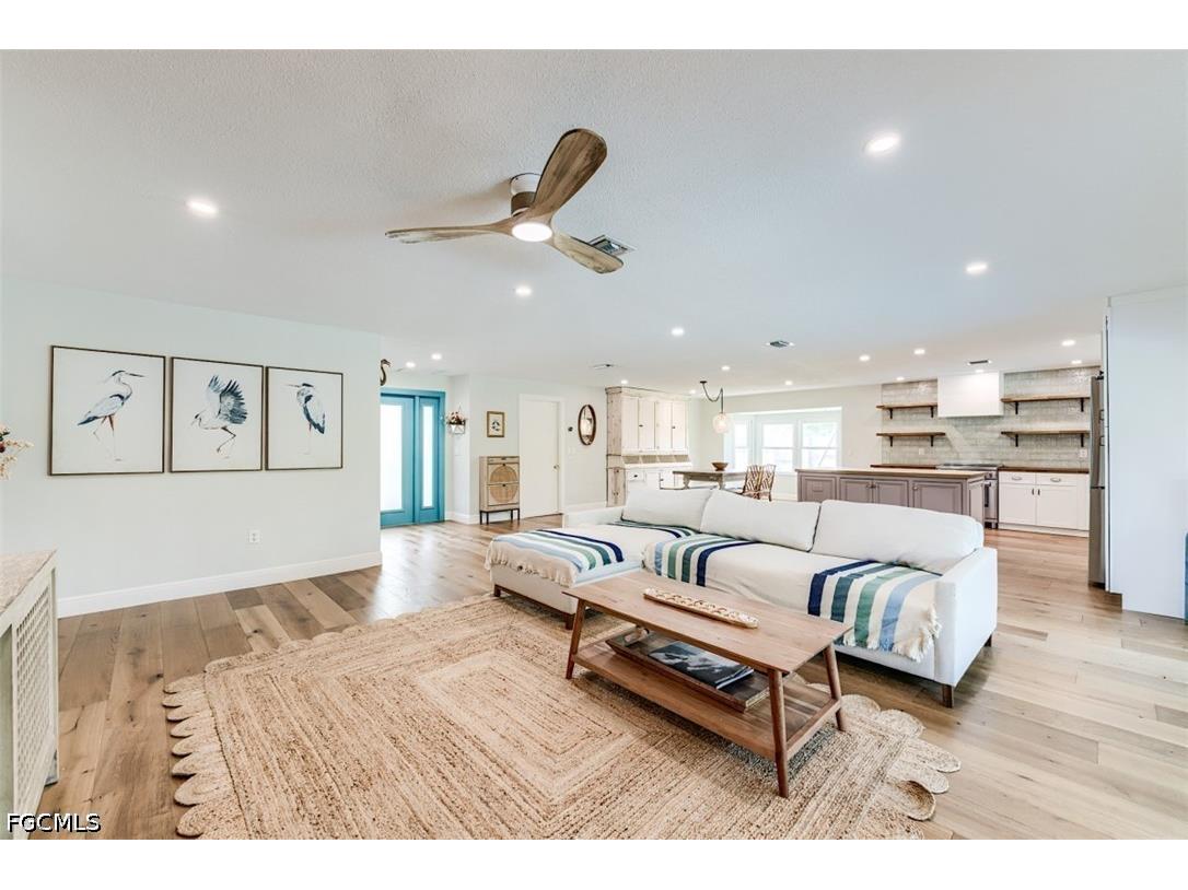 5302 Shalley Circle E Fort Myers FL 33919 2026029288 image15
