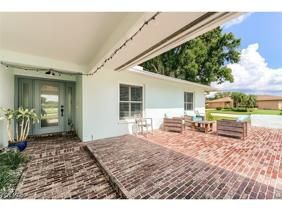 5302 Shalley Circle E Fort Myers FL 33919 2026029288 image28