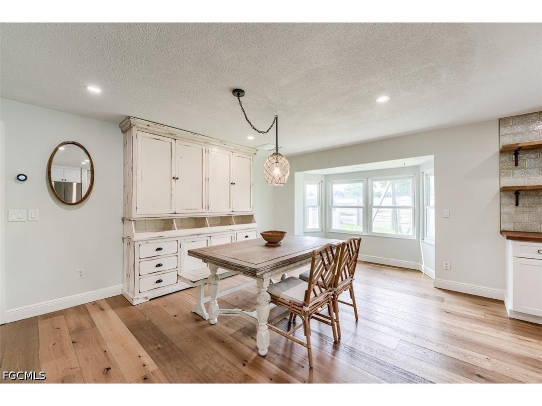5302 Shalley Circle E Fort Myers FL 33919 2026029288 image9