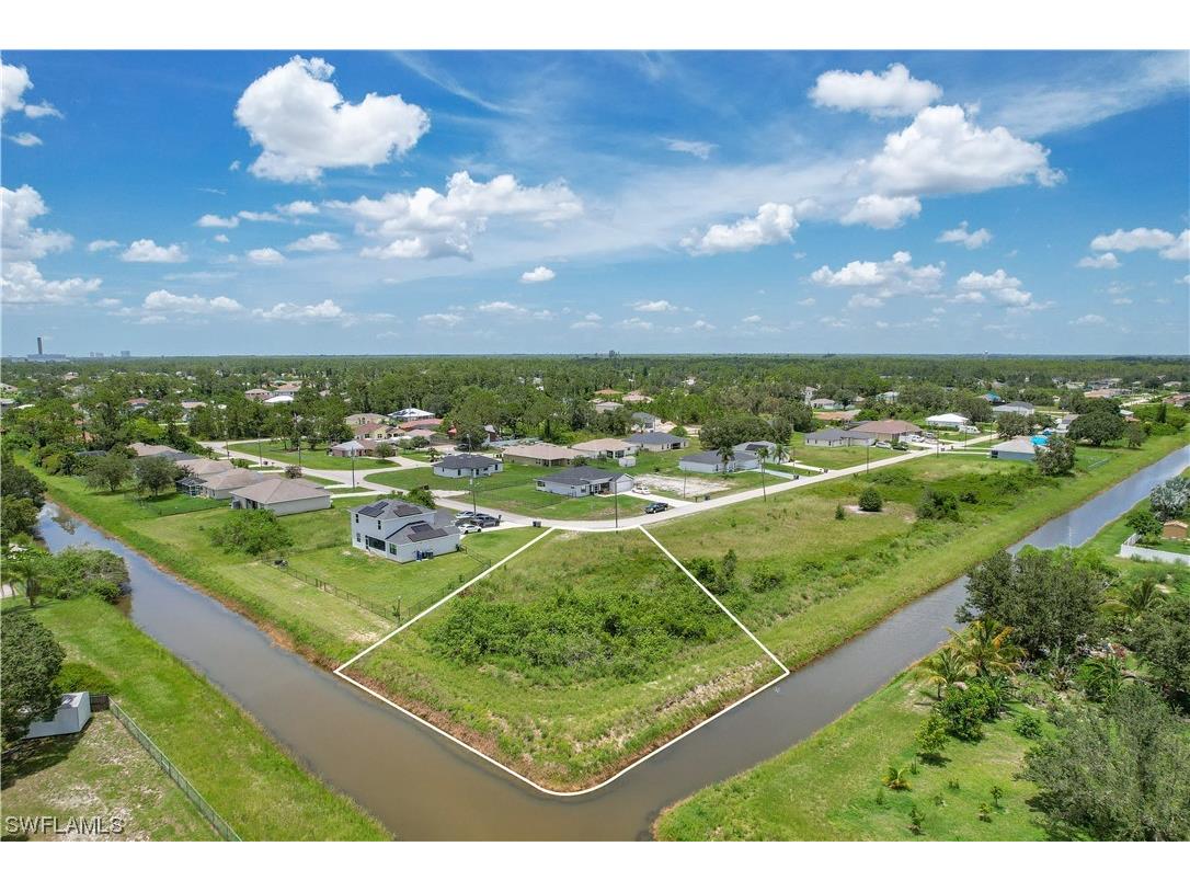 5303 Butte Street Lehigh Acres FL 33971 223053089 image1
