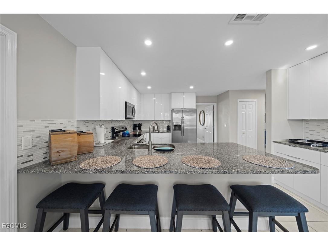 5303 SW 26th Court Cape Coral FL 33914 2025016635 image12