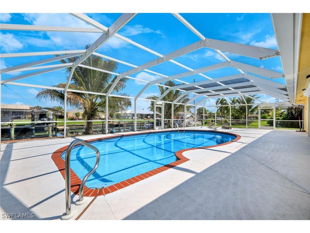 5303 SW 2nd Place Cape Coral FL 33914 224022376 image1