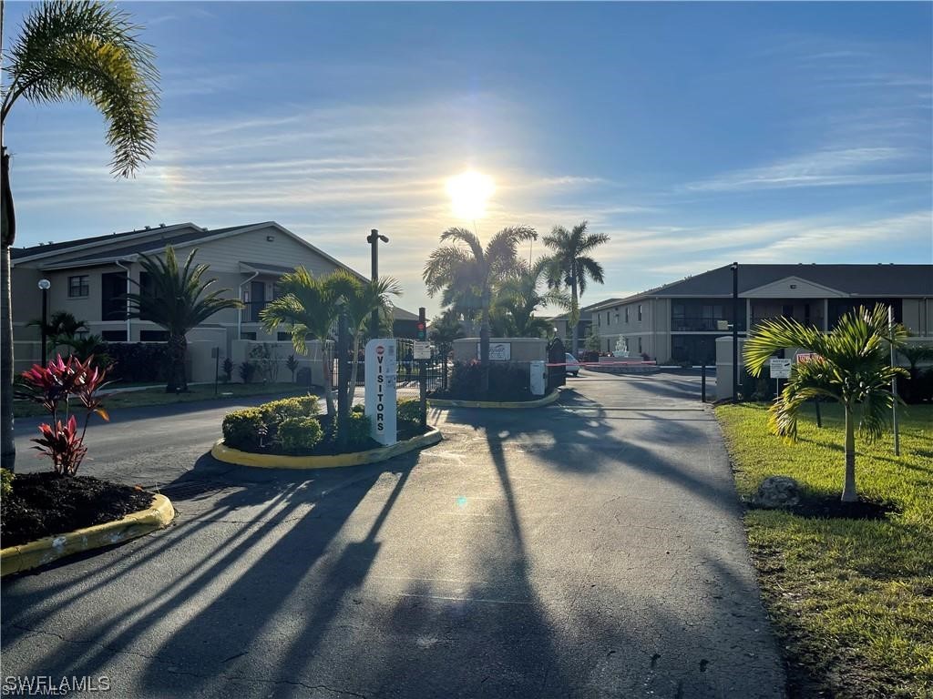 5303 Summerlin Road #306 Fort Myers FL 33919 223076594 image1