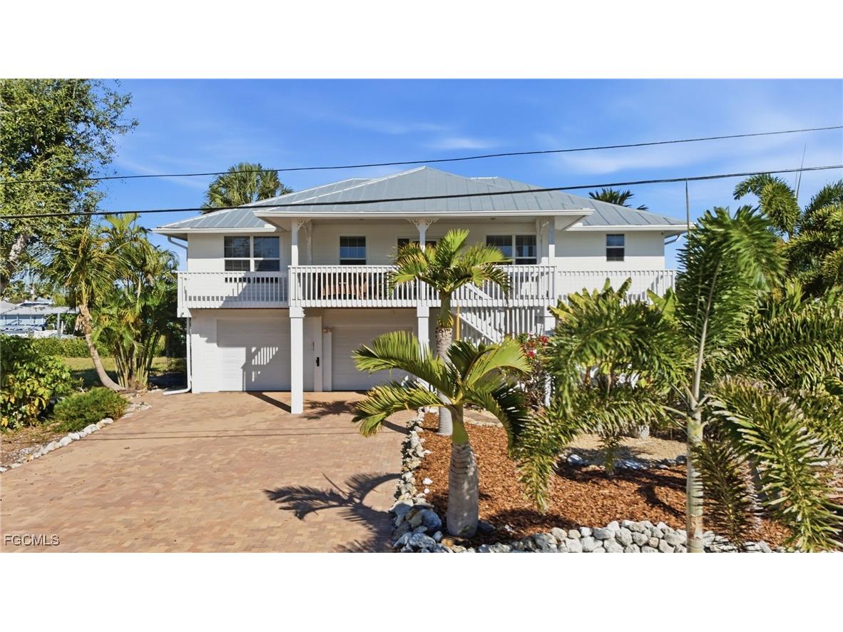 5304 Ann Arbor Drive Bokeelia FL 33922 2026004784 image1