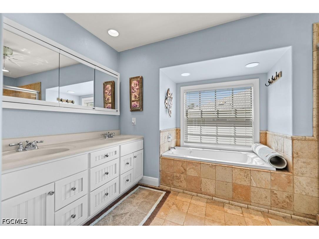 5304 Ladyfinger Lake Road Sanibel FL 33957 2026017047 image18