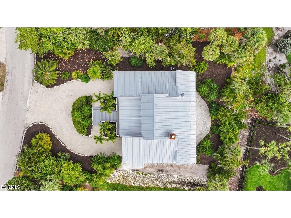 5304 Ladyfinger Lake Road Sanibel FL 33957 2026017047 image41