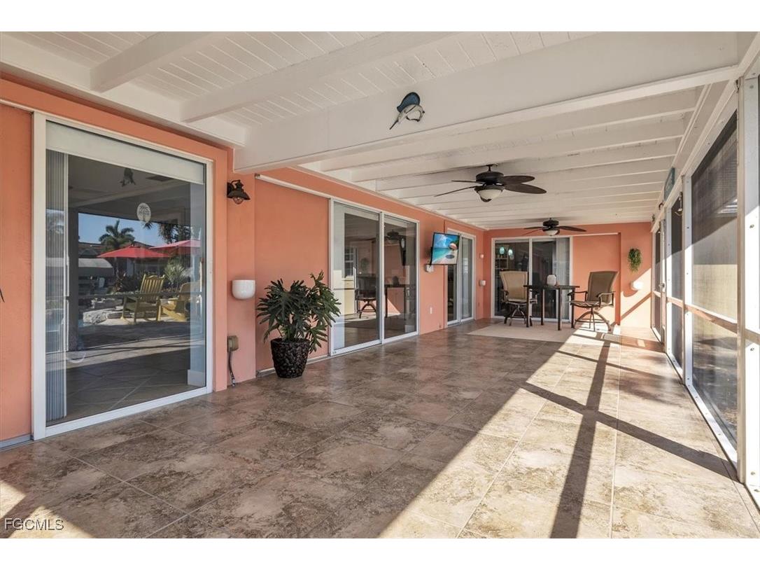 5305 Malaluka Court Cape Coral FL 33904 2025017865 image28