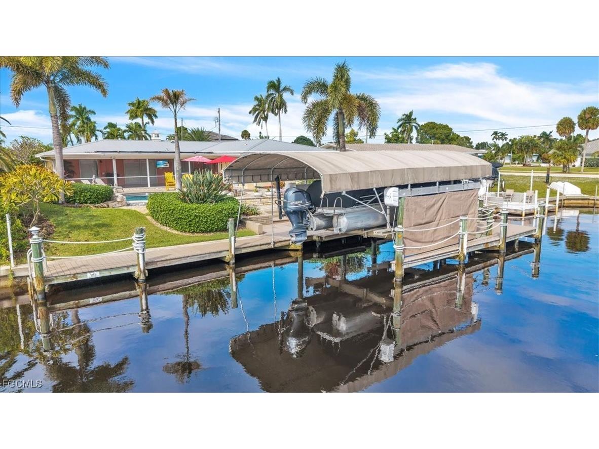 5305 Malaluka Court Cape Coral FL 33904 2025017865 image43