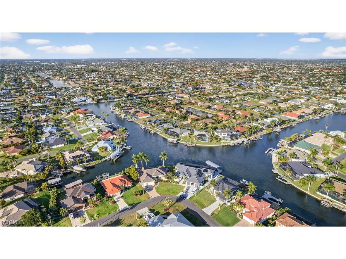 5305 SW 23rd Avenue Cape Coral FL 33914 2026011663 image4