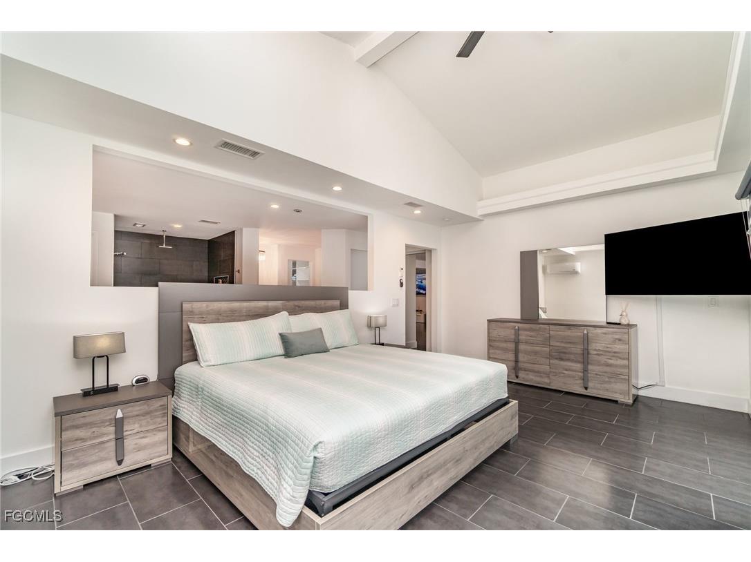 5306 Cortez Court Cape Coral FL 33904 2025010203 image14