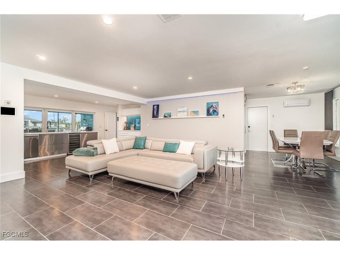 5306 Cortez Court Cape Coral FL 33904 2025010203 image7