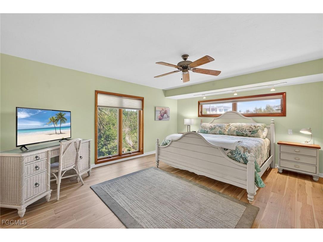 5307 Ladyfinger Lake Road Sanibel FL 33957 2025015623 image20