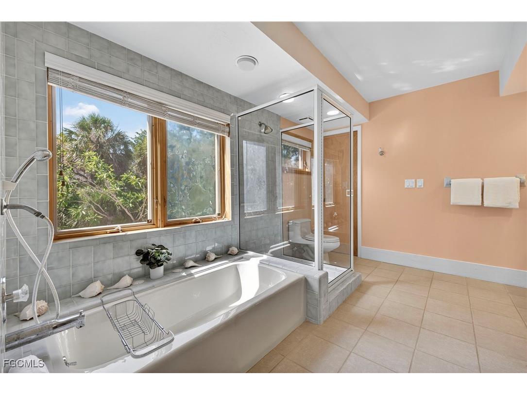 5307 Ladyfinger Lake Road Sanibel FL 33957 2025015623 image23