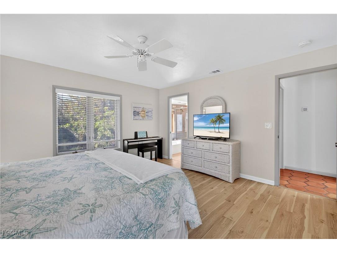 5307 Ladyfinger Lake Road Sanibel FL 33957 2025015623 image27