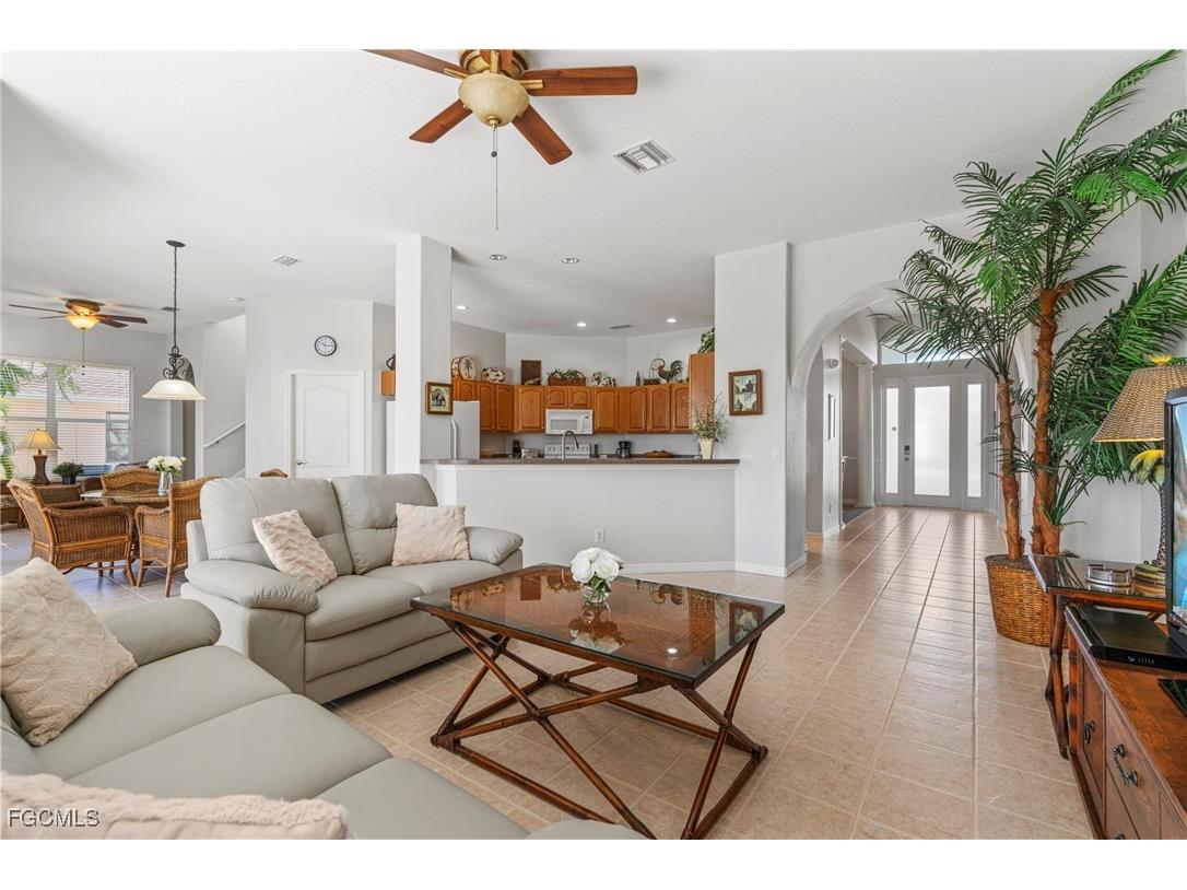 5307 SW 25th Place Cape Coral FL 33914 2025021232 image8