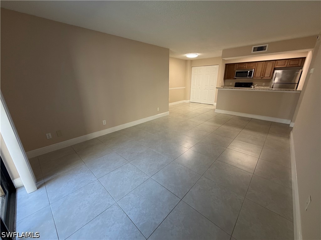 5307 Summerlin Road #707 Fort Myers FL 33919 226014163 image1