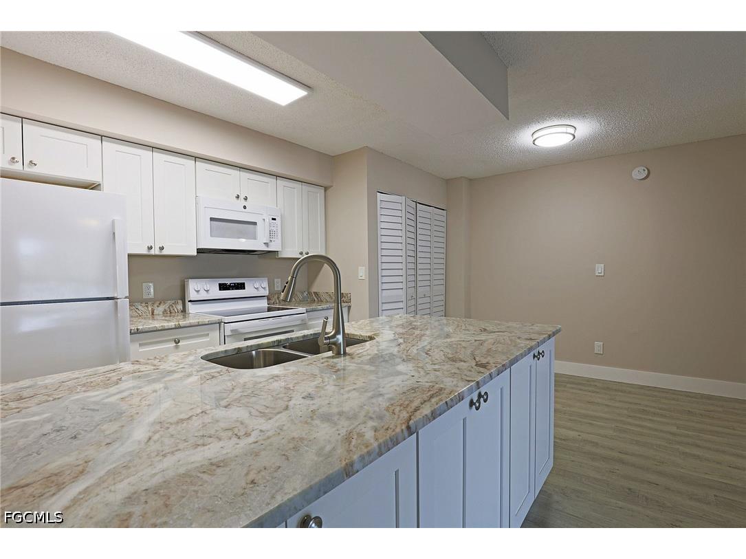 5307 Summerlin Road #714 Fort Myers FL 33919 2026018463 image6