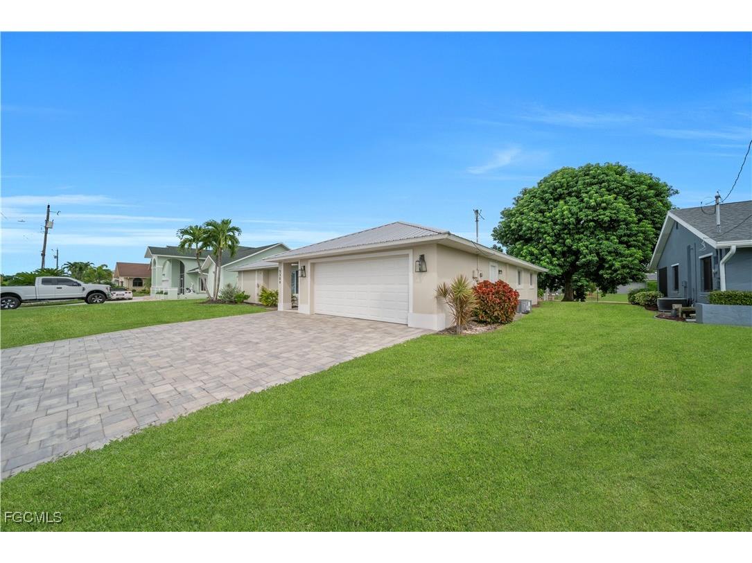 5309 SW 11th Avenue Cape Coral FL 33914 2025013980 image15
