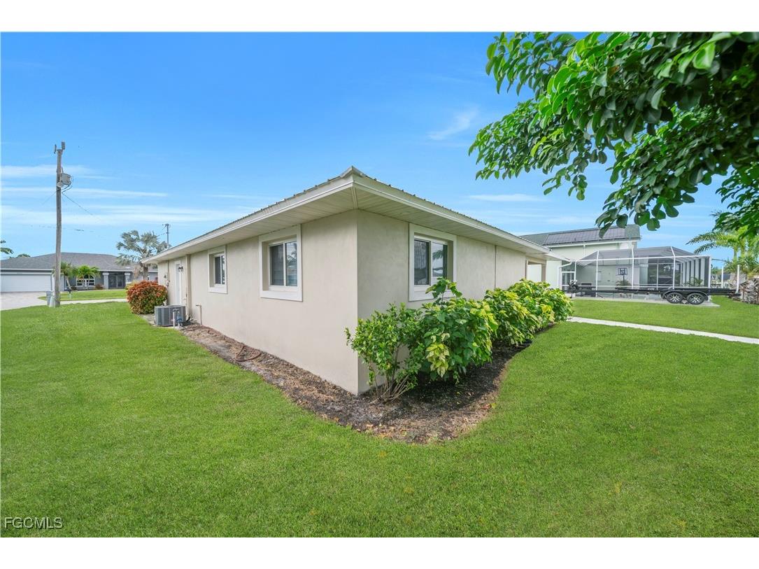 5309 SW 11th Avenue Cape Coral FL 33914 2025013980 image46