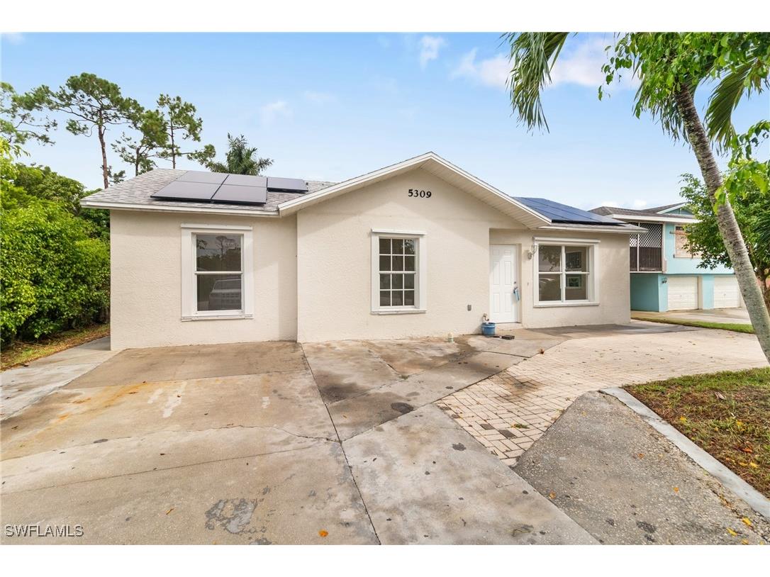 5309 Warren Street Naples FL 34113 225066346 image1