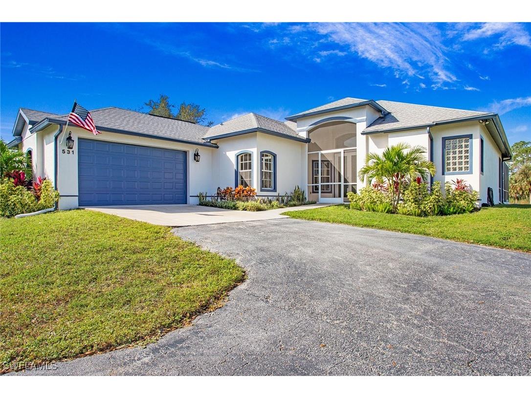 531 21st Street SW Naples FL 34117 224087318 image1