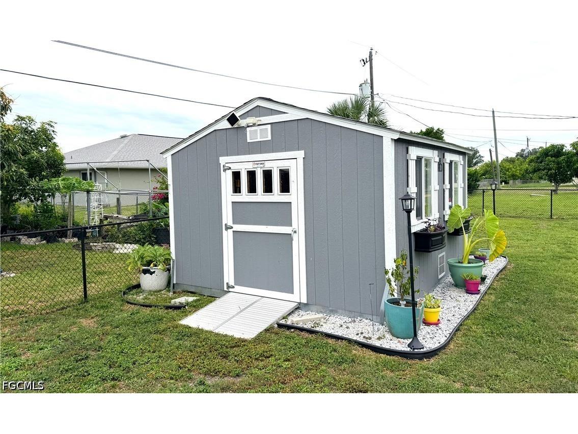531 Lakemont Avenue NW Port Charlotte FL 33952 2026026649 image30