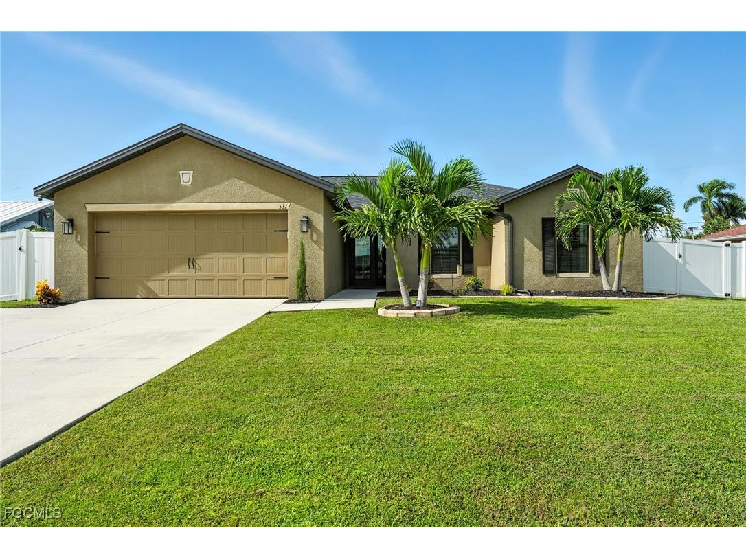531 Mohawk Parkway Cape Coral FL 33914 2025008365 image1