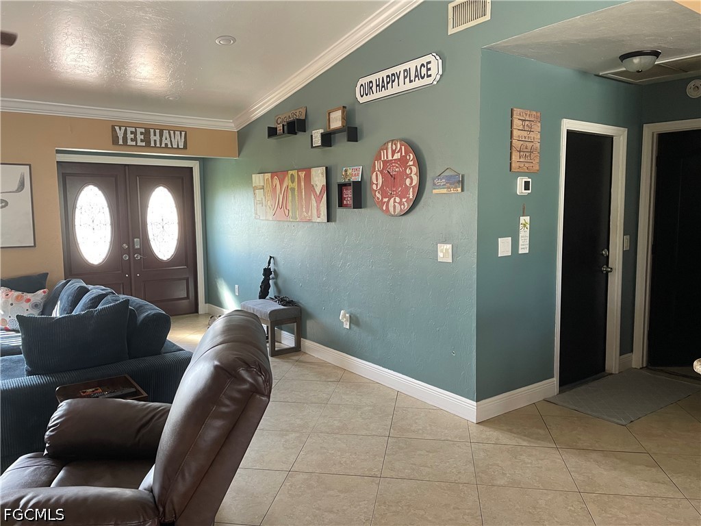 531 SW 39th Terrace Cape Coral FL 33914 2026021426 image2