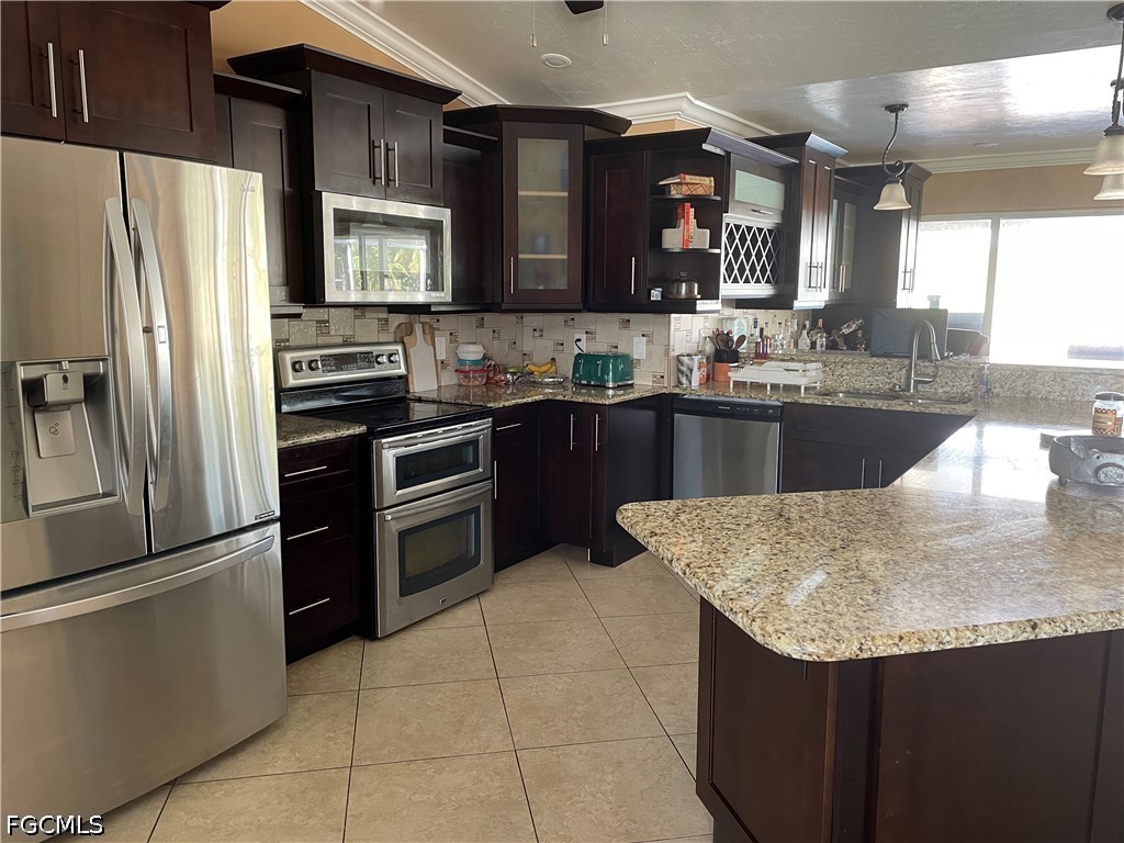 531 SW 39th Terrace Cape Coral FL 33914 2026021426 image3
