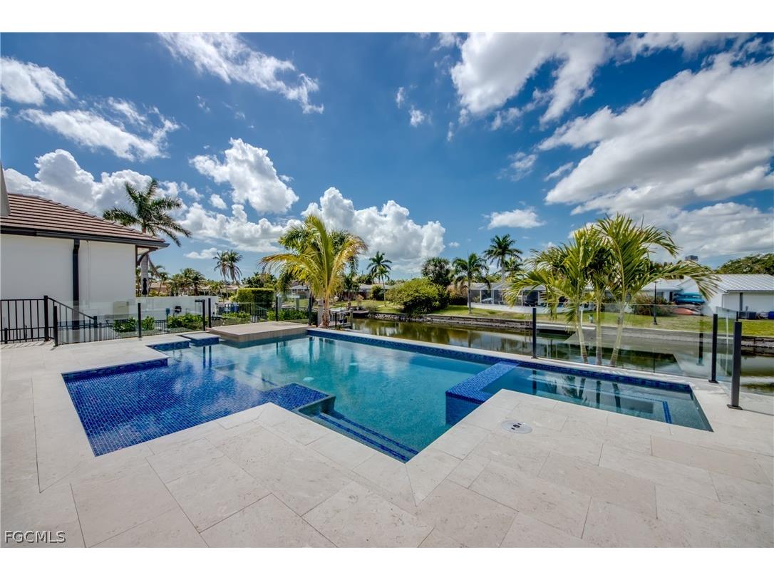 5310 Bayview Court Cape Coral FL 33904 2026011173 image8