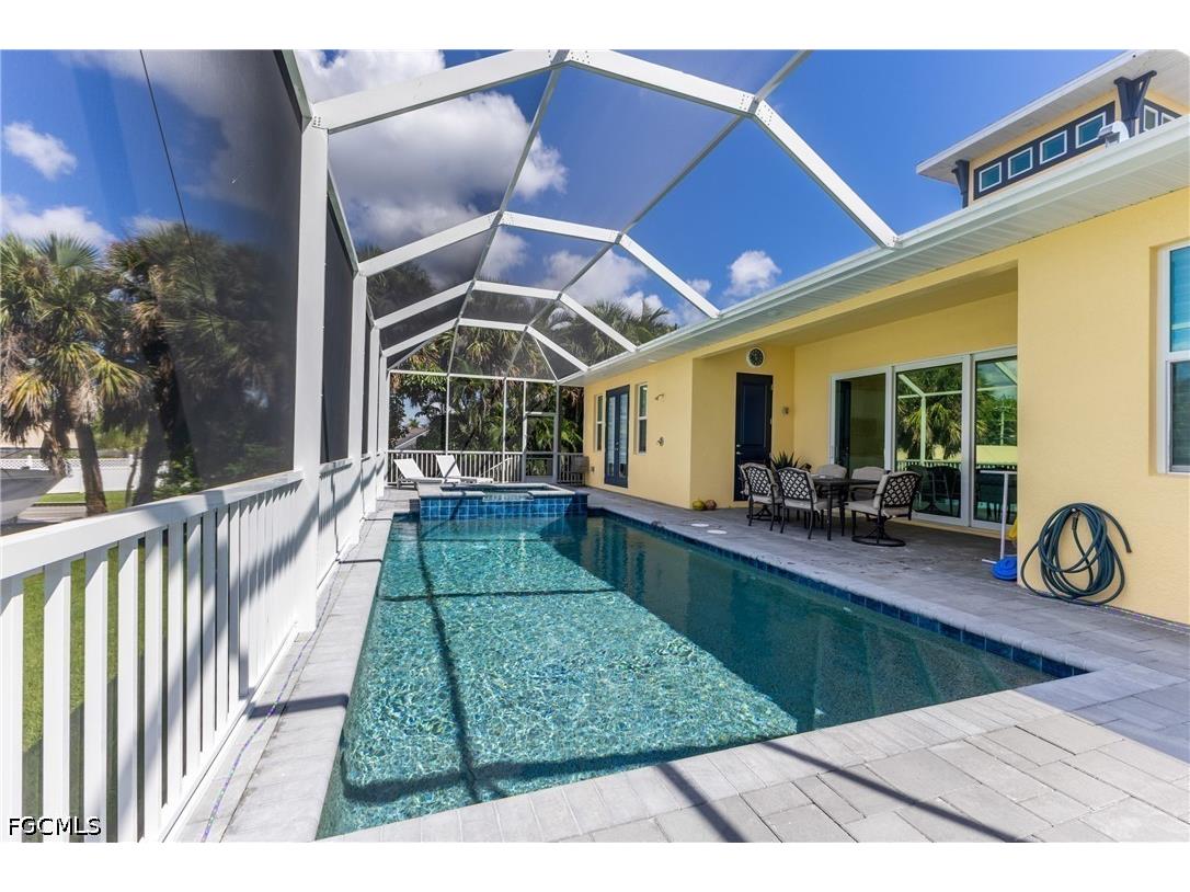 5310 Cocoa Court Cape Coral FL 33904 2026024388 image25