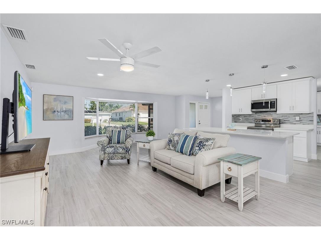 5310 Cortez Court Cape Coral FL 33904 223065857 image1