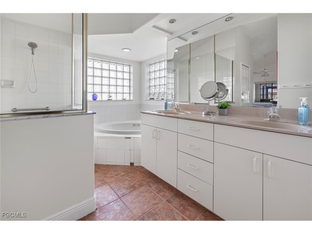 5310 Sands Boulevard Cape Coral FL 33914 2026002936 image15