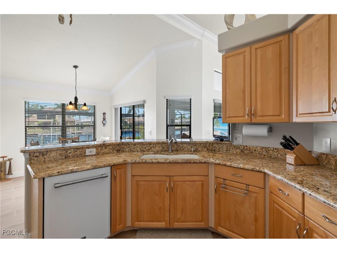 5310 Sands Boulevard Cape Coral FL 33914 2026002936 image7