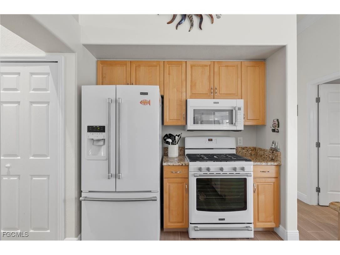 5310 Sands Boulevard Cape Coral FL 33914 2026002936 image8