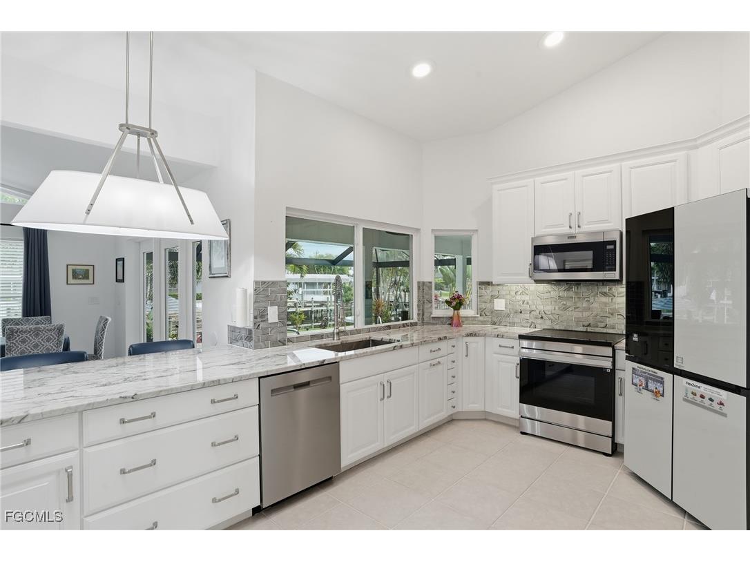 5311 Del Monte Court Cape Coral FL 33904 2026000466 image4