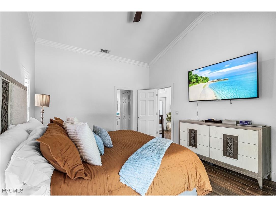 5311 Harborage Drive Fort Myers FL 33908 2026000391 image16