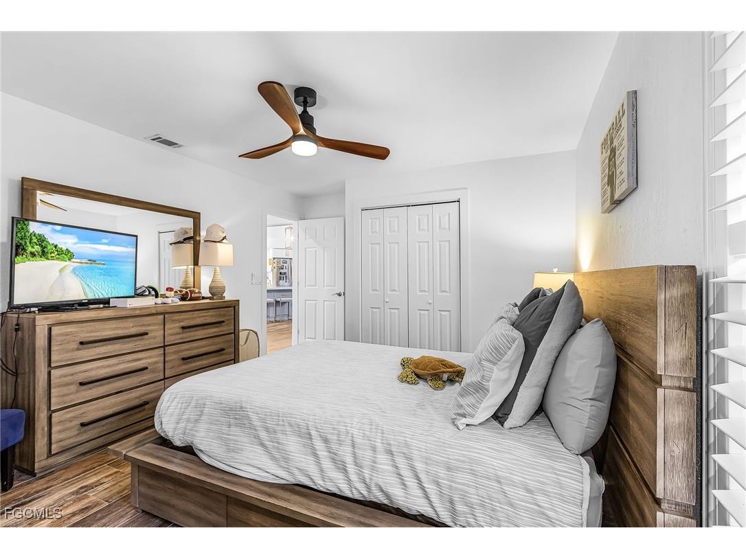 5311 Harborage Drive Fort Myers FL 33908 2026000391 image25