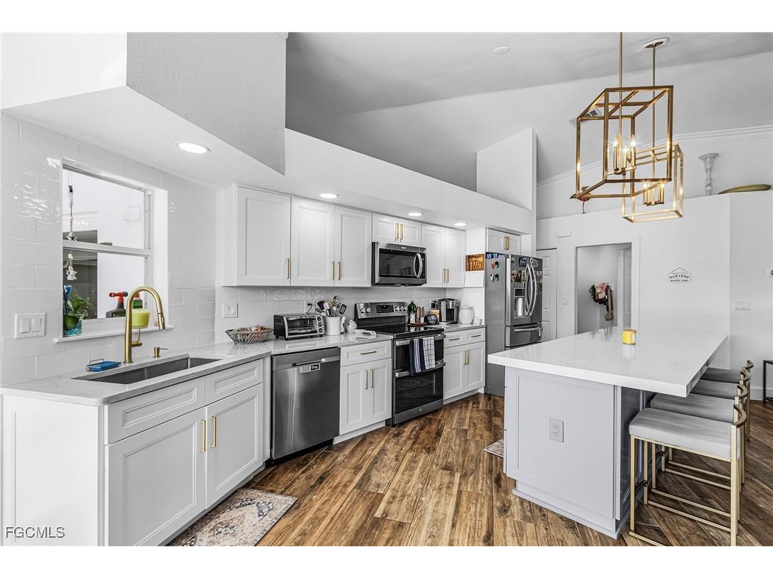 5311 Harborage Drive Fort Myers FL 33908 2026000391 image9